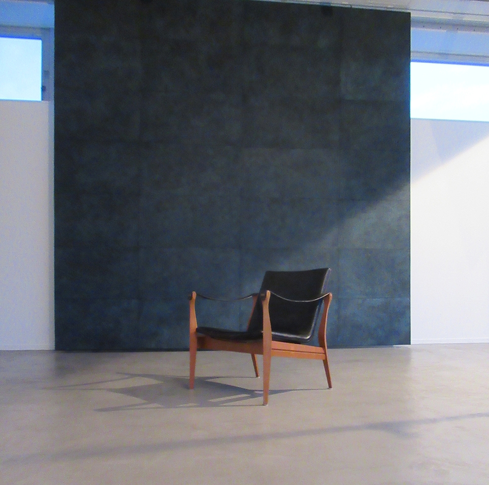 2.4m×2.4mの白可動壁を新設 - 東京都 渋谷区 ART WORKS 青山